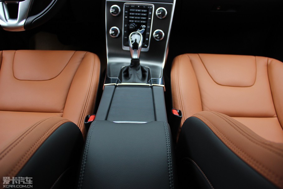 2015���֠���S60 L 2.0T ���M��