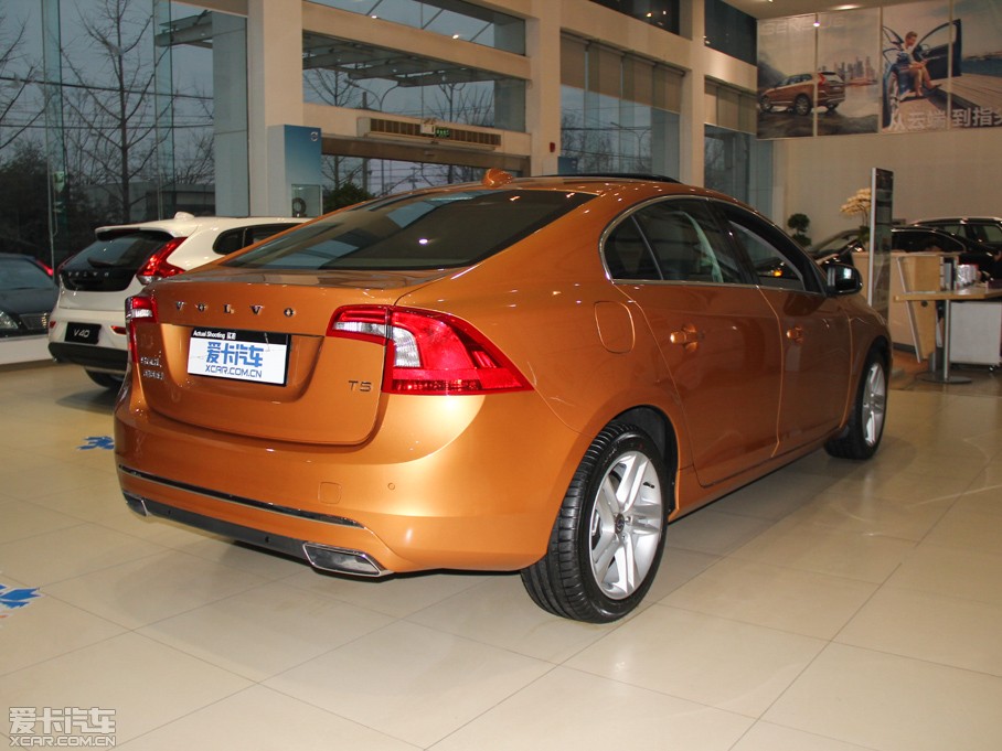 2015֠S60 L 2.0T T5 S