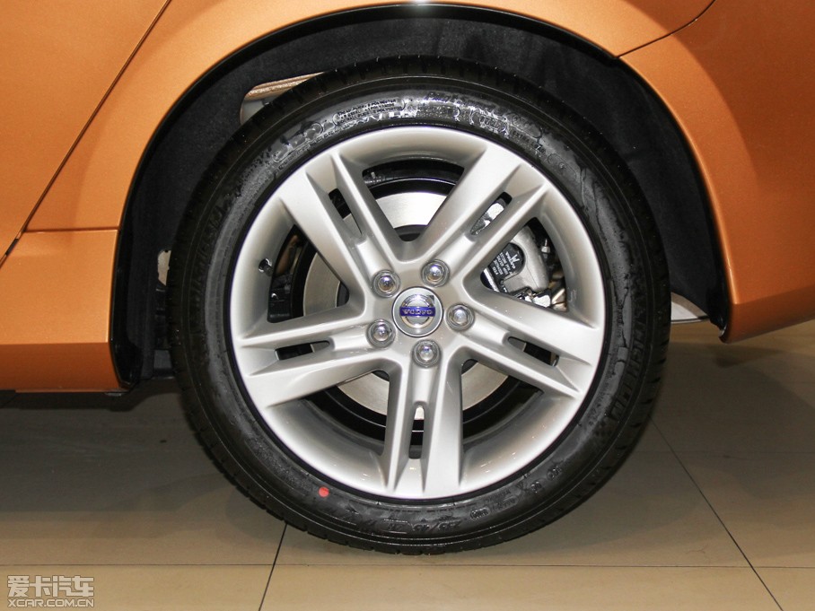 2015֠S60 L 2.0T T5 S