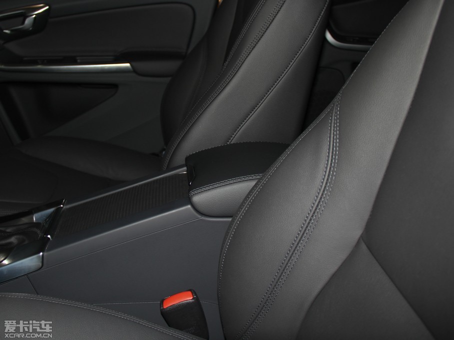 2015֠S60 L 2.0T T5 S