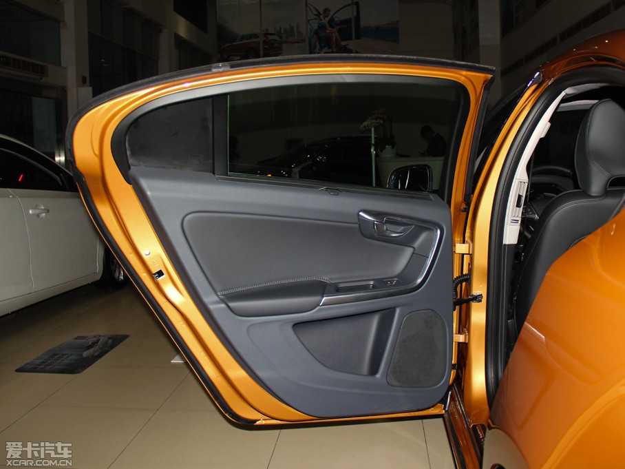 2015֠S60 L 2.0T T5 S