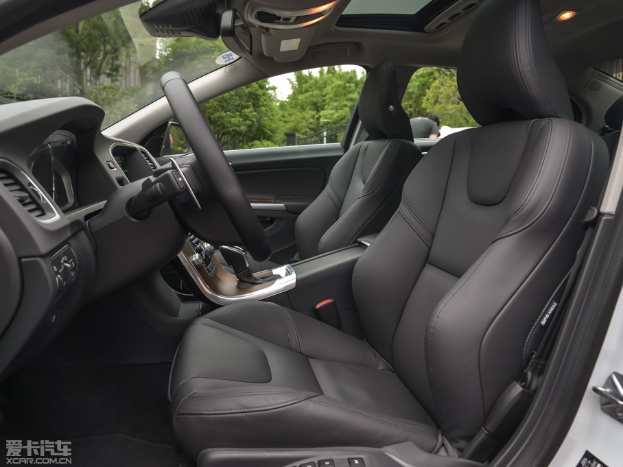 2015֠S60 L 2.0T T5 Խ