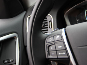 2015L 2.0T M(jn) п؅^(q)