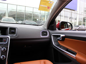 2015L 2.0T M(jn) п؅^(q)