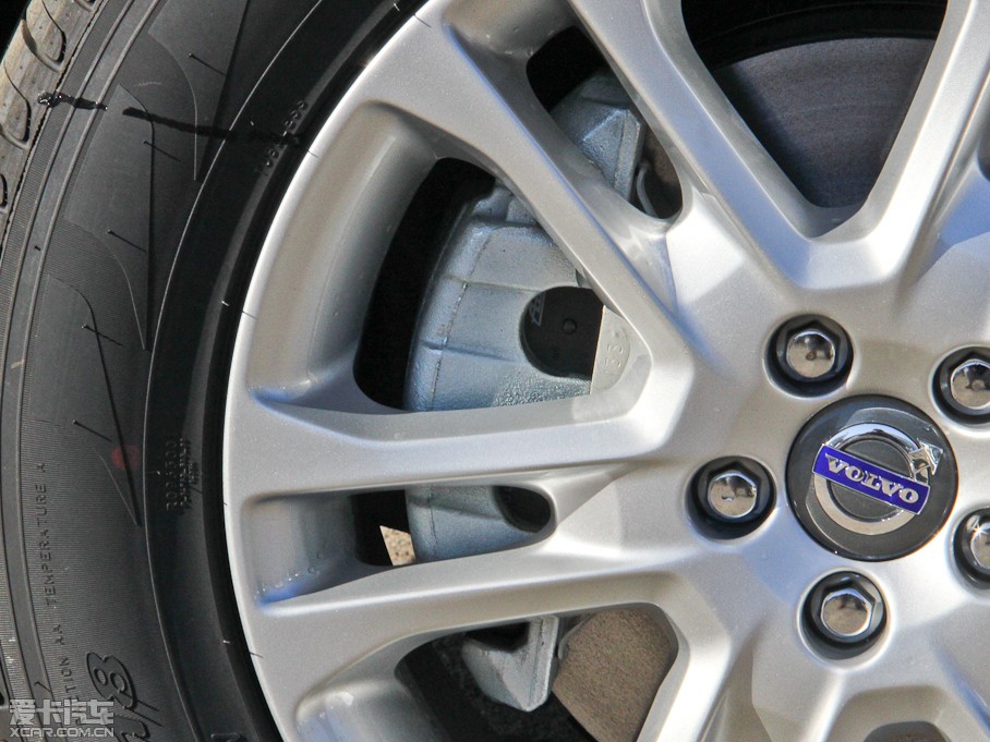 2015֠XC60 2.0T T5 M