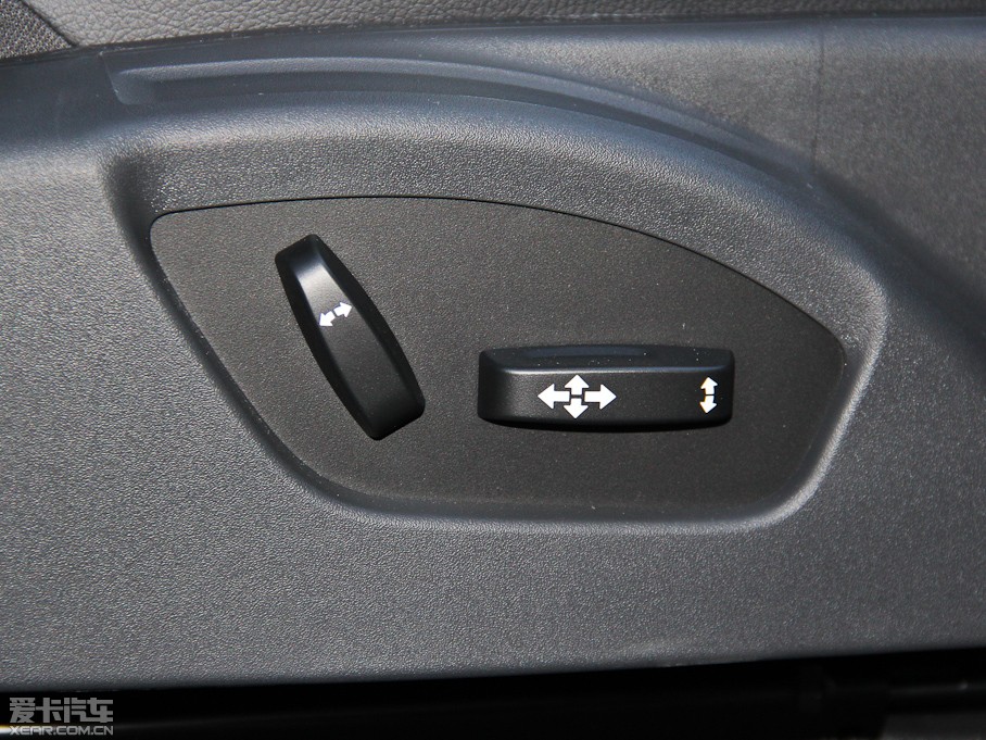 2015֠XC60 2.0T T5 M