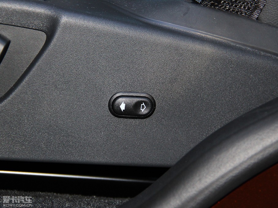 2015֠XC60 2.0T T5 M