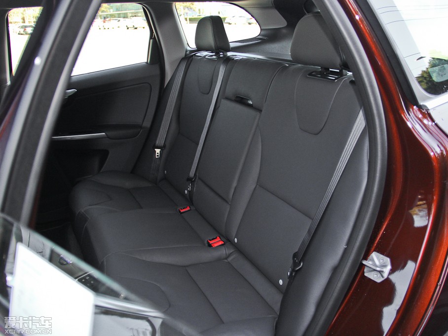 2015֠XC60 2.0T T5 M