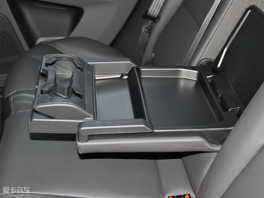 2015֠XC60 2.0T T5 M