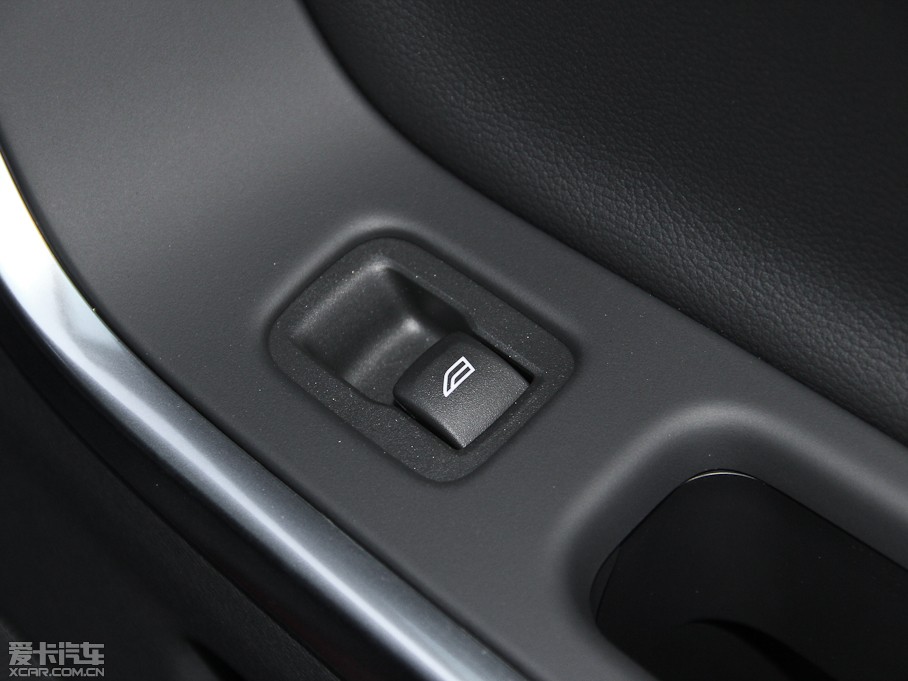 2015���֠���XC60 2.0T T5 ���M��