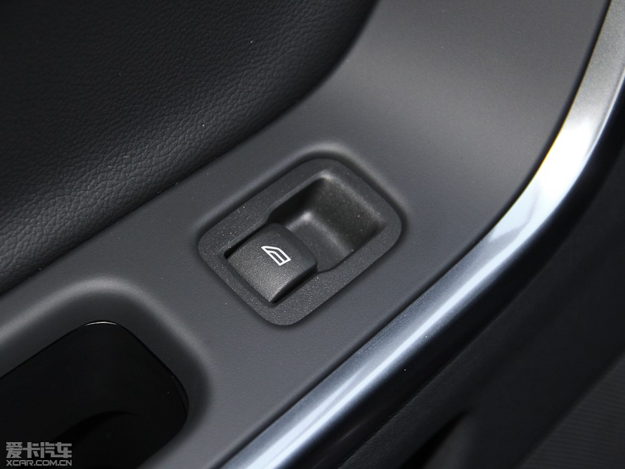 2015֠XC60 2.0T T5 M