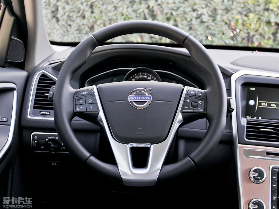 2015֠XC60 2.0T T5 M