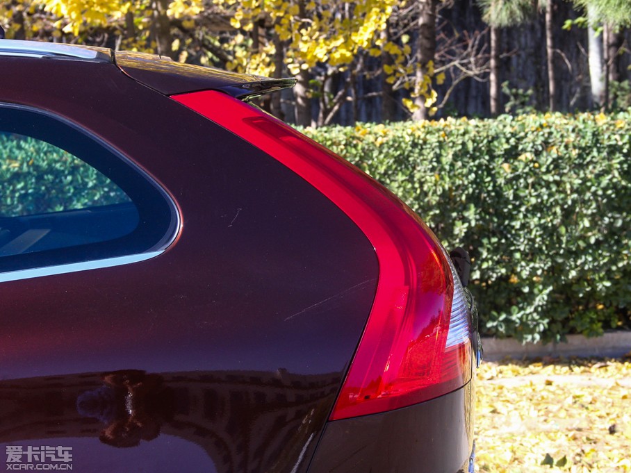 2015֠XC60 2.0T T5 AWD h