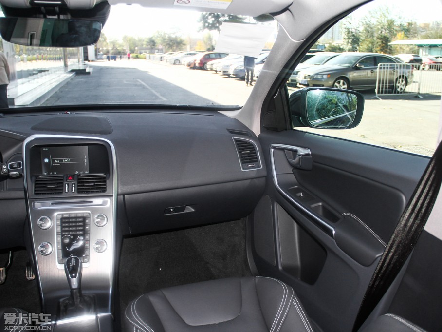 2015֠XC60 2.0T T5 AWD h