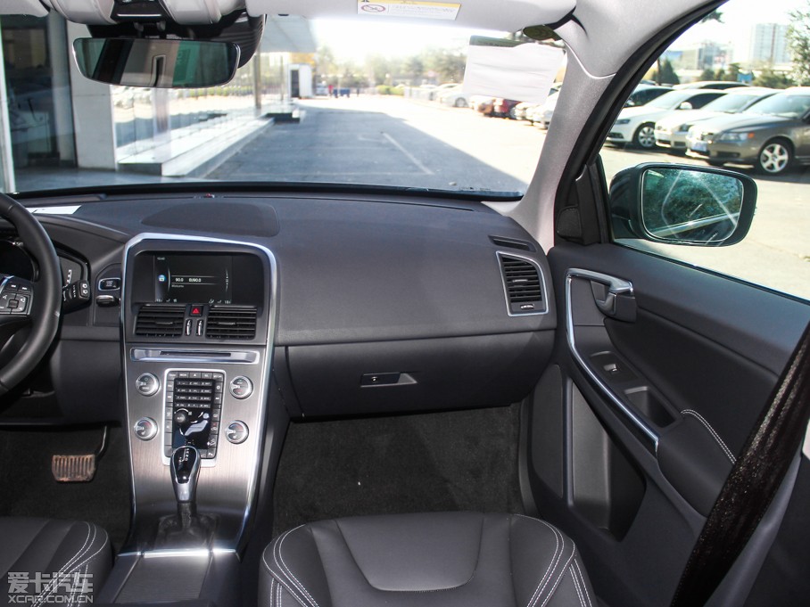 2015֠XC60 2.0T T5 AWD h