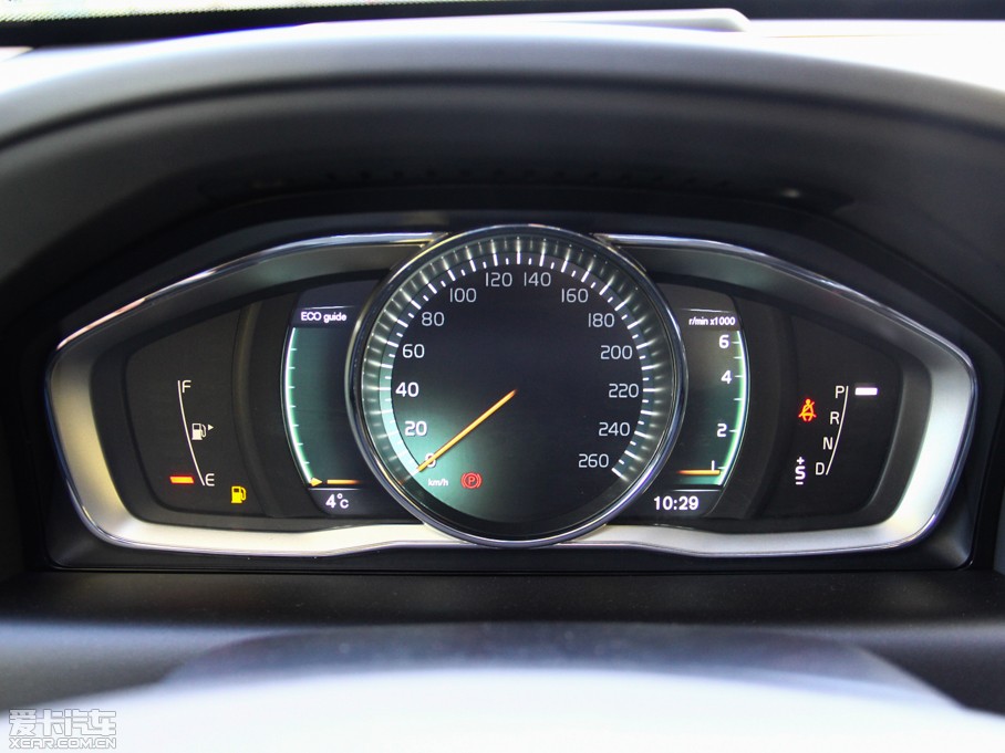 2015֠XC60 2.0T T5 AWD h