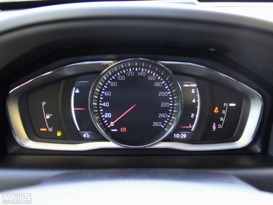 2015֠XC60 2.0T T5 AWD h