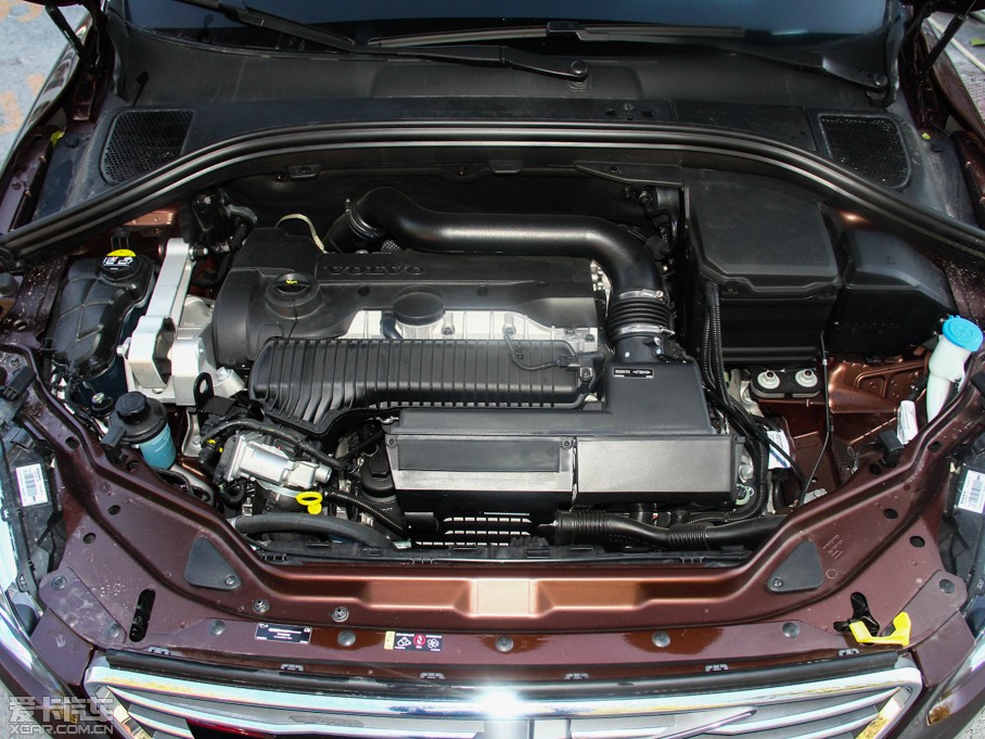 2015款沃尔沃XC60 2.0T T5 AWD 智远版
