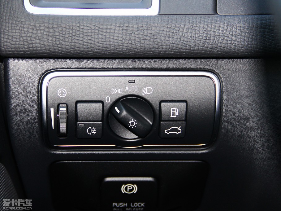 2015֠XC60 2.0T T5 AWD h