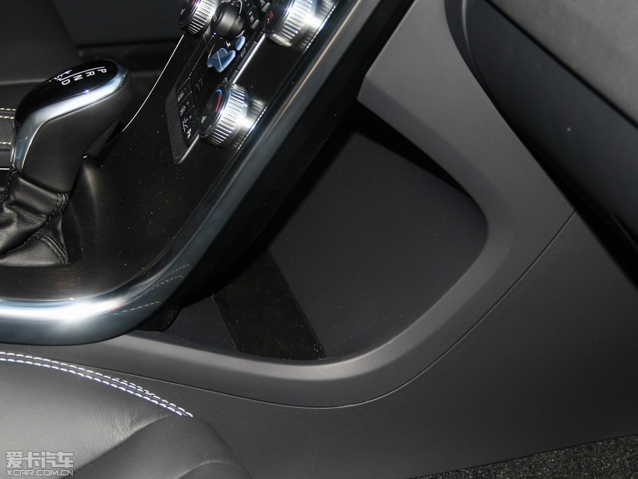 2015֠XC60 2.0T T5 AWD h