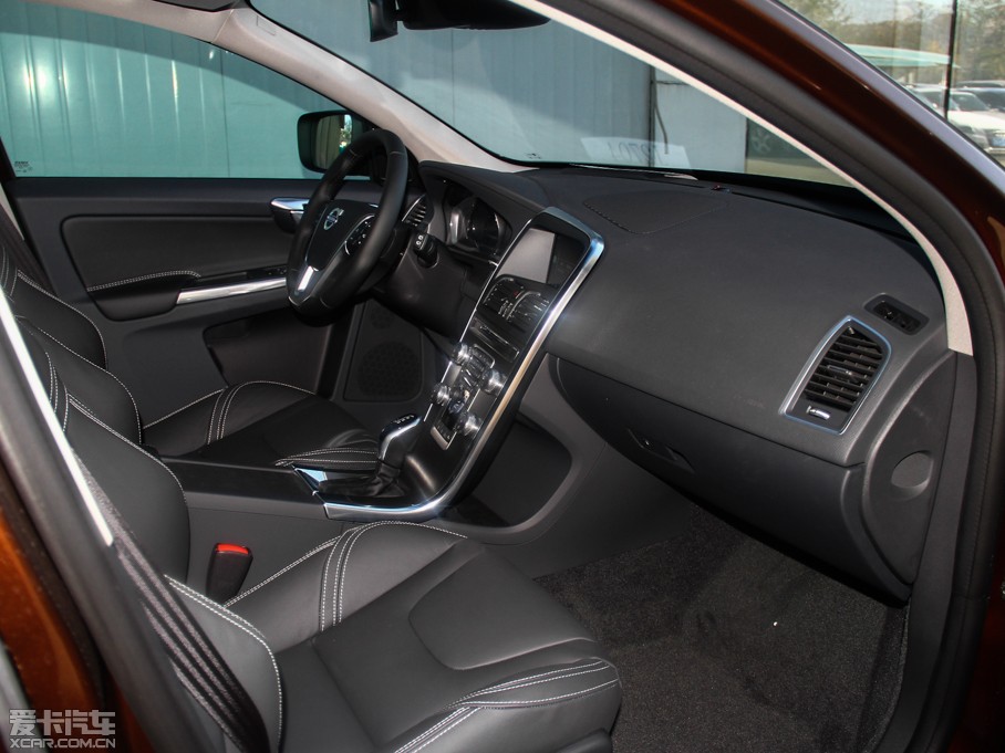 2015֠XC60 2.0T T5 AWD h