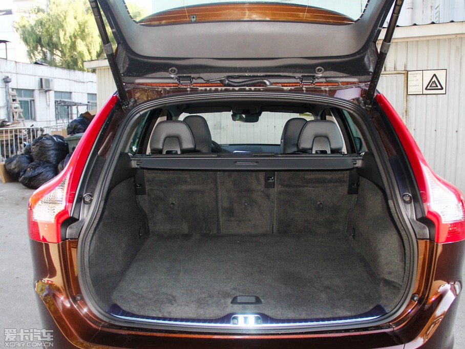 2015֠XC60 2.0T T5 AWD h