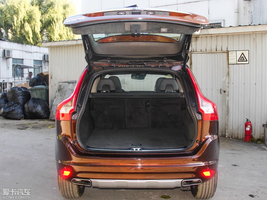 2015֠XC60 2.0T T5 AWD h