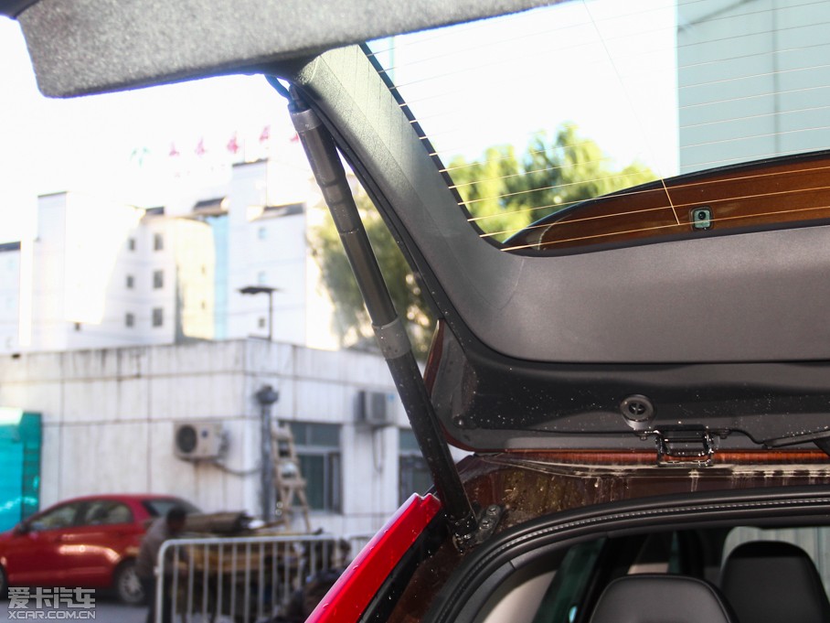 2015֠XC60 2.0T T5 AWD h