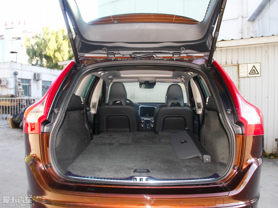 2015֠XC60 2.0T T5 AWD h