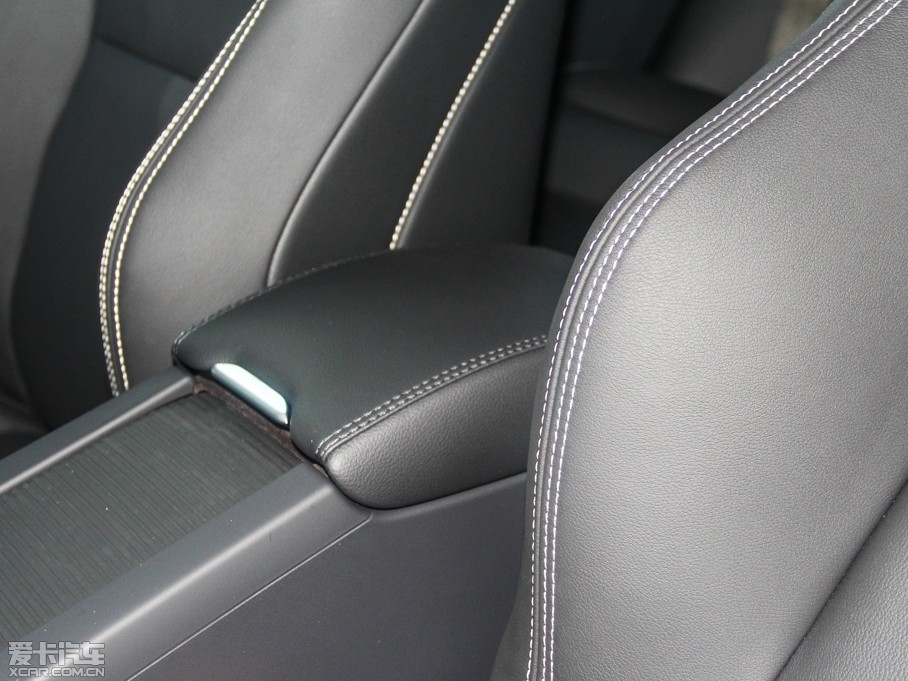 2015֠XC60 2.0T T5 AWD h