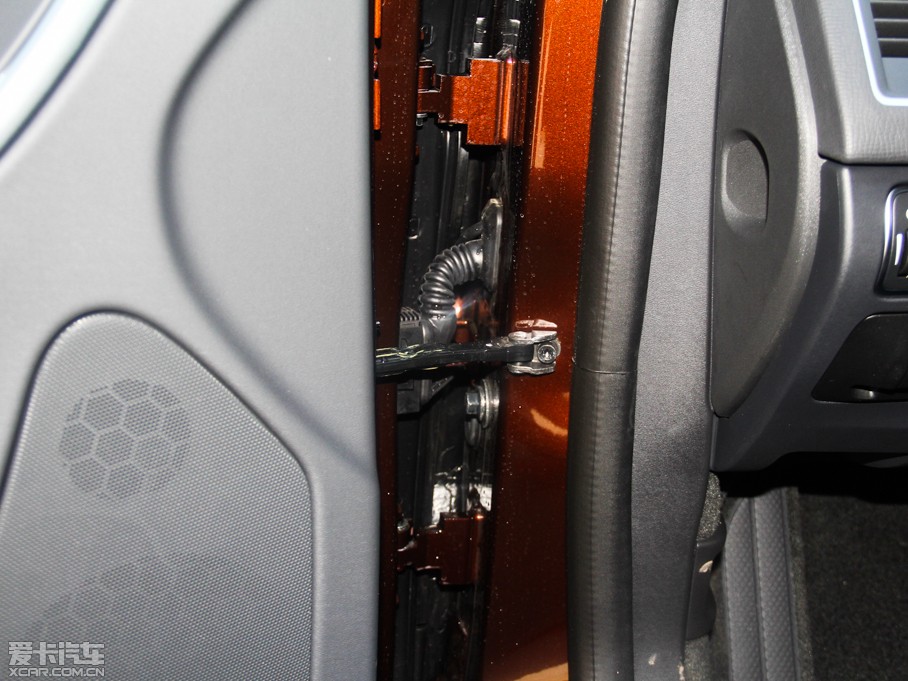 2015֠XC60 2.0T T5 AWD h