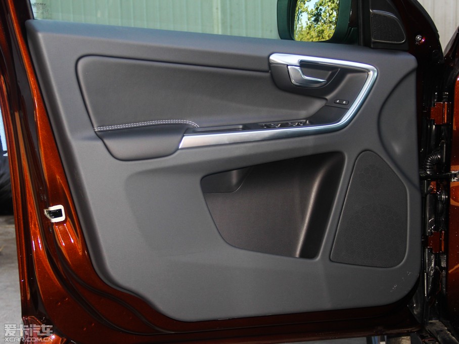 2015֠XC60 2.0T T5 AWD h