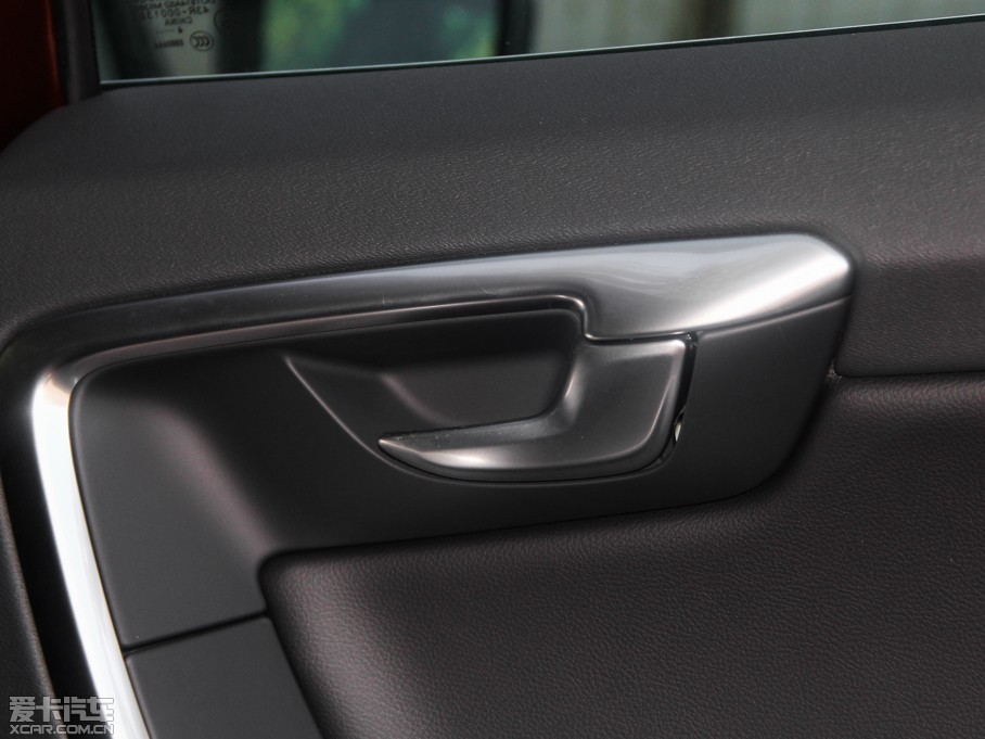 2015֠XC60 2.0T T5 AWD h