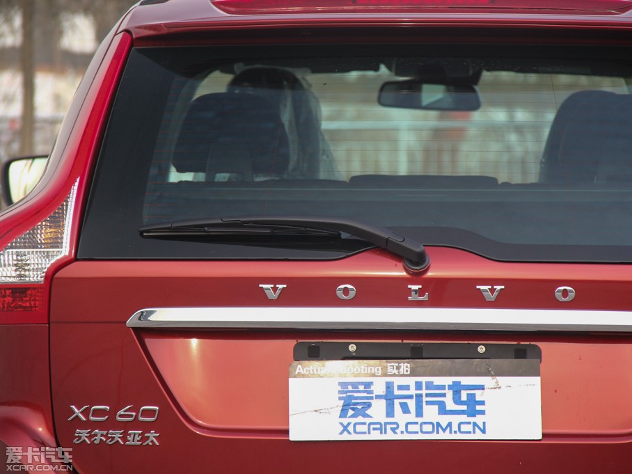 2015֠XC60 2.0T T5 а