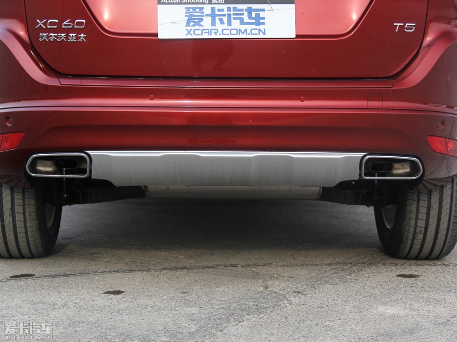 2015֠XC60 2.0T T5 а