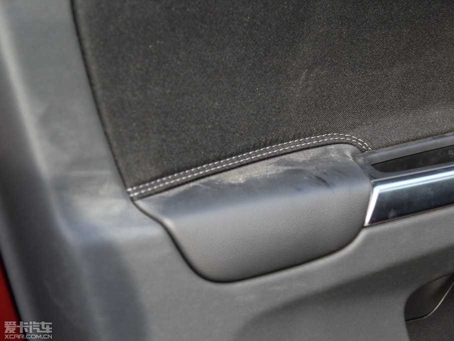 2015֠XC60 2.0T T5 а