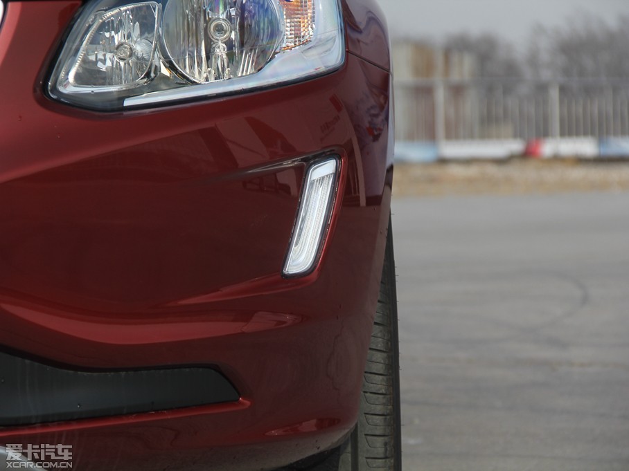 2015֠XC60 2.0T T5 а