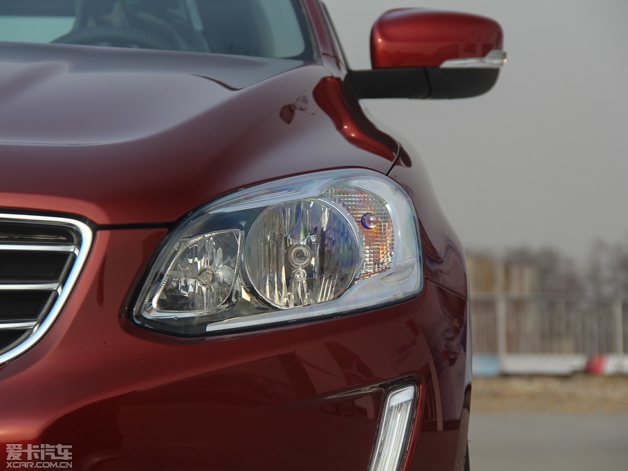 2015֠XC60 2.0T T5 а