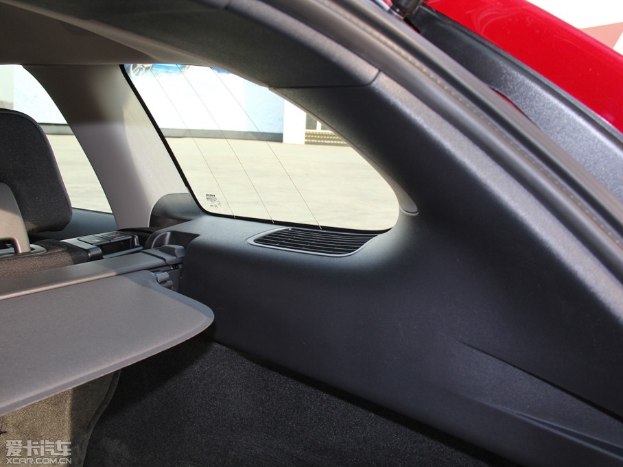 2015֠XC60 2.0T T5 а