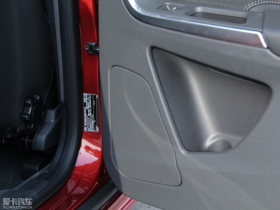 2015֠XC60 2.0T T5 а