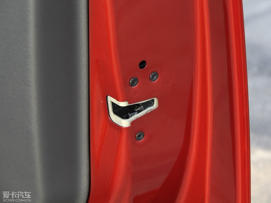 2015֠XC60 2.0T T5 а