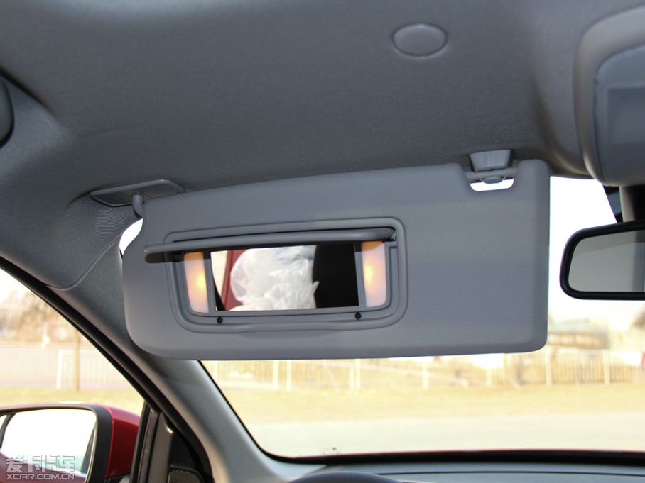 2015֠XC60 2.0T T5 а