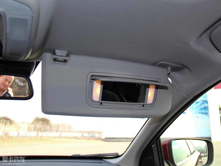 2015֠XC60 2.0T T5 а