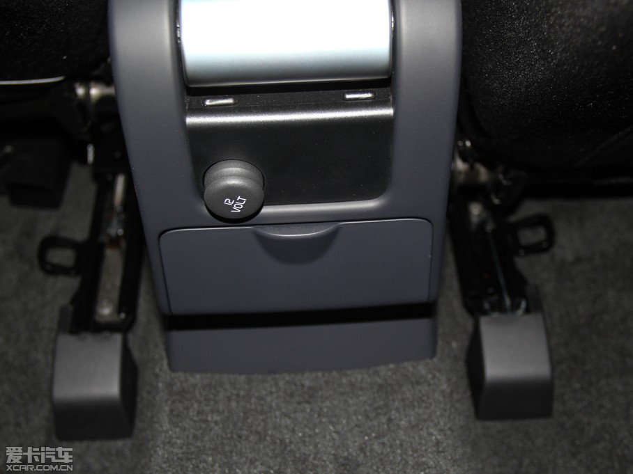 2015֠XC60 2.0T T5 а