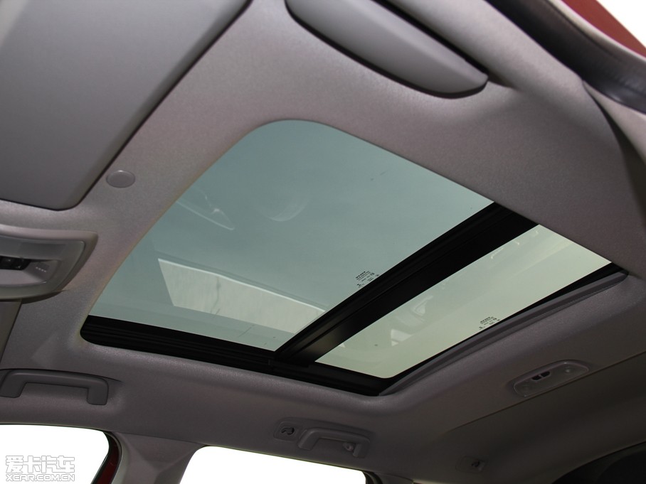 2015֠XC60 2.0T T5 а