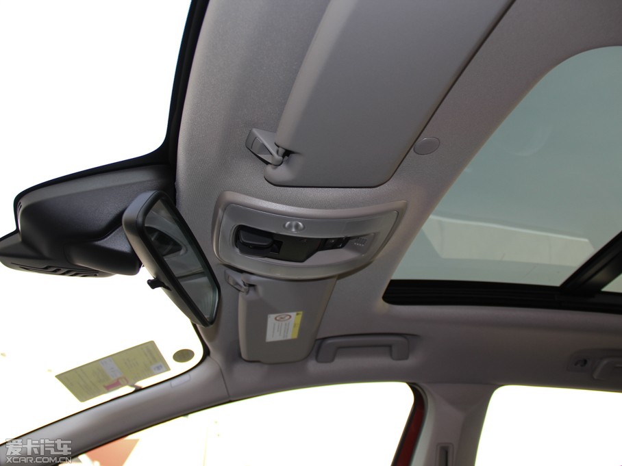 2015֠XC60 2.0T T5 а