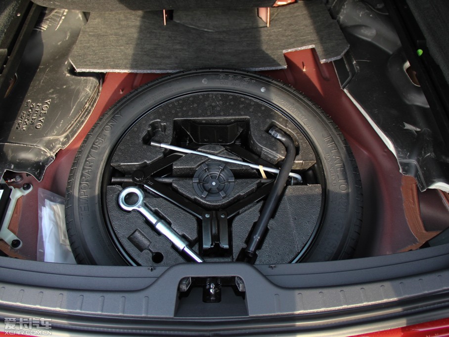 2015֠XC60 2.0T T5 а