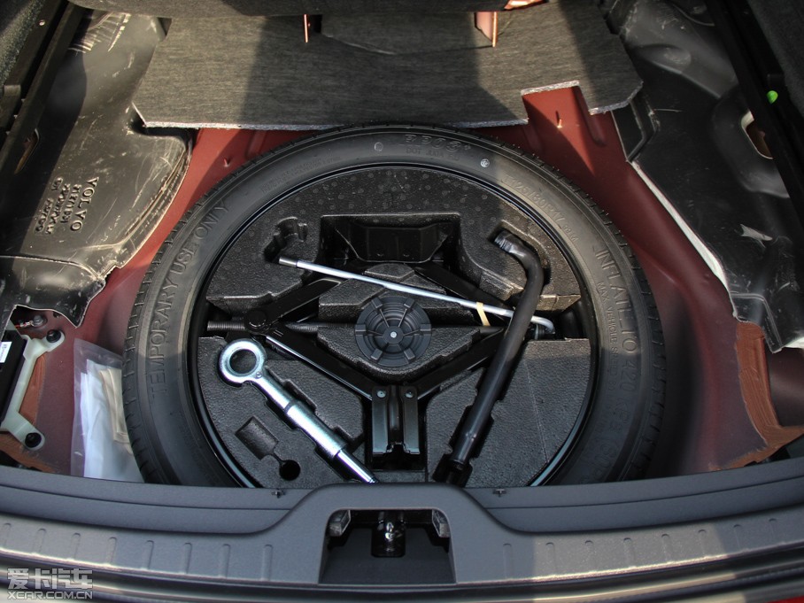 2015���֠���XC60 2.0T T5 ���а�