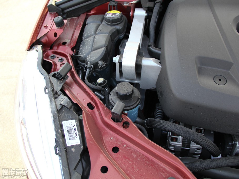 2015֠XC60 2.0T T5 а