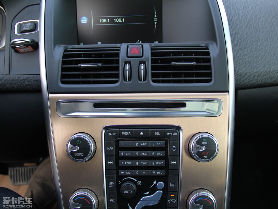 2015֠XC60 2.0T T5 а